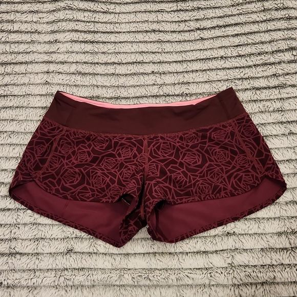 Lululemon Speed Short *4-way Stretch 2.5"Posey Red Grape Bordeaux Drama sz 8! - Picture 6 of 13